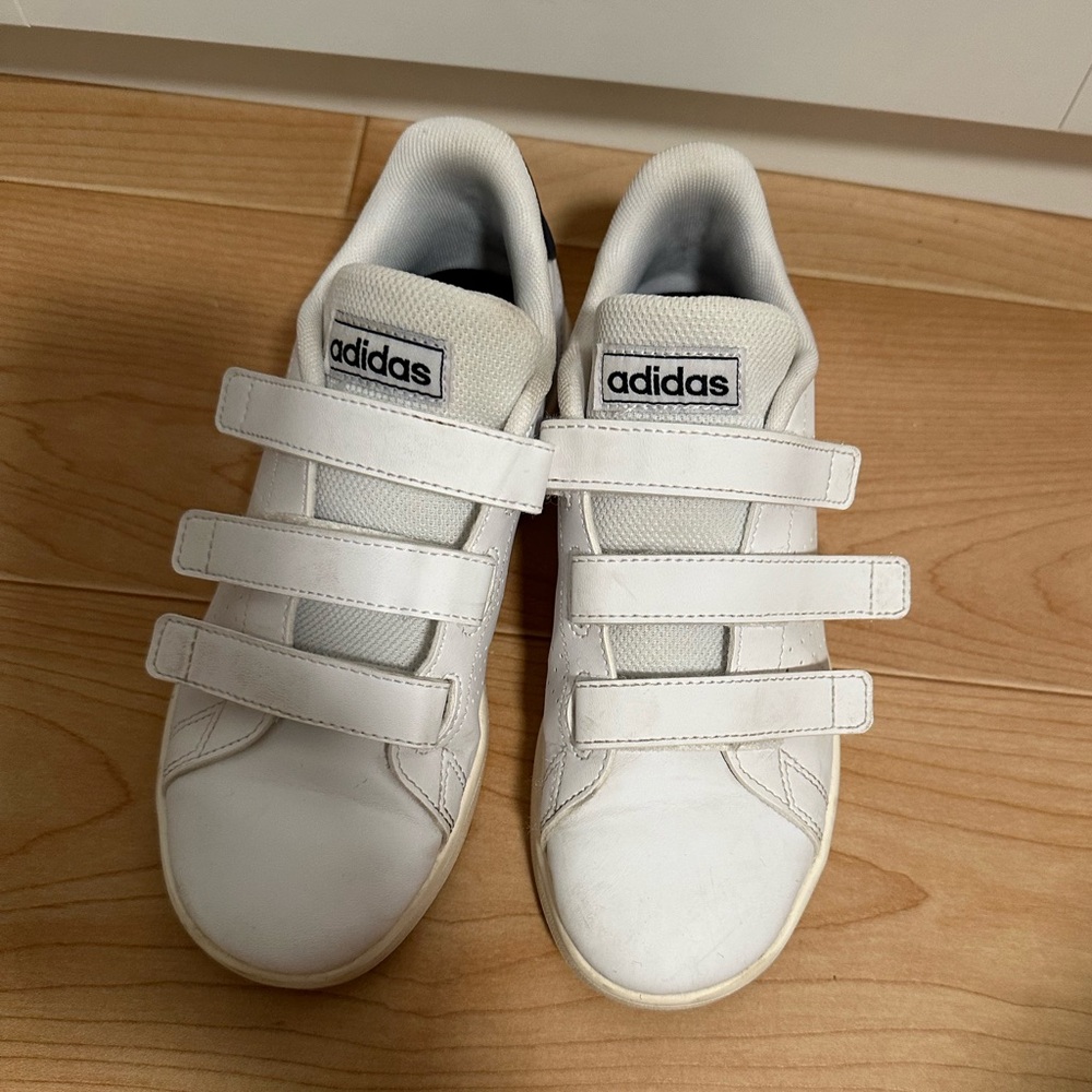 Adidas - Picture 9 of 9